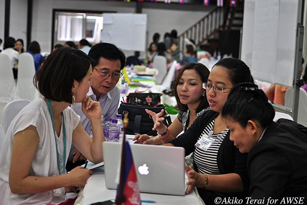 【タイ】アジア女性社会起業家セミナーinバンコク　IT講師